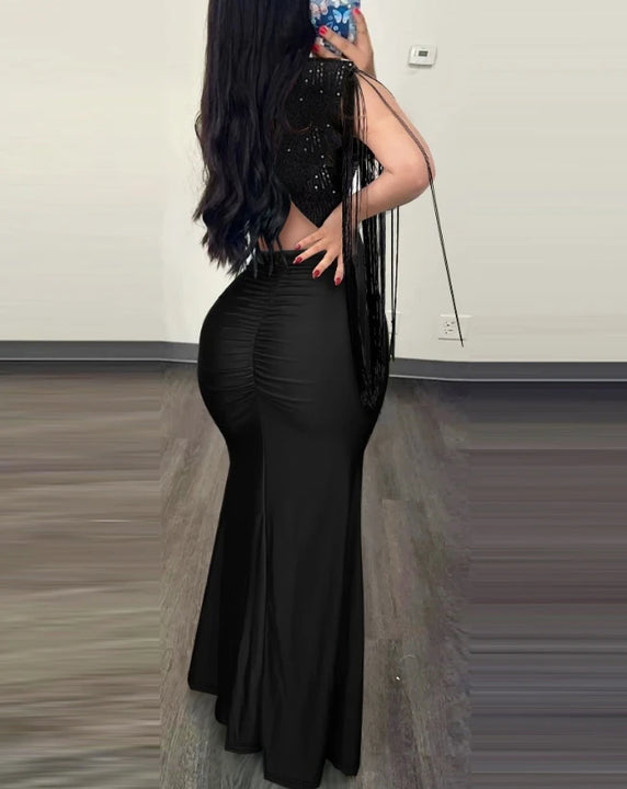 VESTIDO ELEGANTE COM LANTEJOULAS COM CONTRASTE