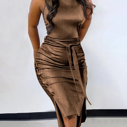 VESTIDO BODYCON DE PESCOÇO FALSO,COM AMARRAÇÃO  EM D