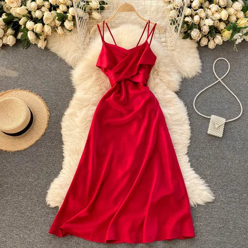 VESTIDO ELEGANTE ABERTO NAS COSTAS PLISSADO