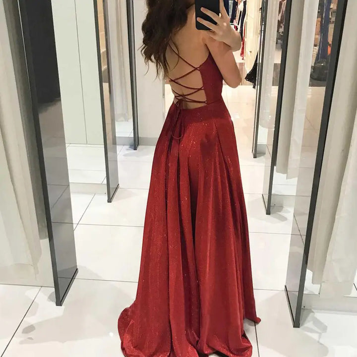 VESTIDO FORMAL DE CORTE BAIXO ABERTO NAS COSTAS