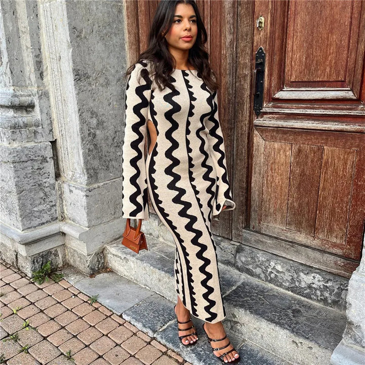 VESTIDO VINTAGE DE MALHA WAVE PRINT COM MANGA LONGA