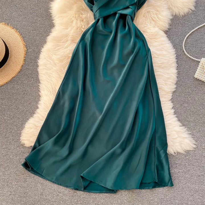 VESTIDO ELEGANTE ABERTO NAS COSTAS PLISSADO