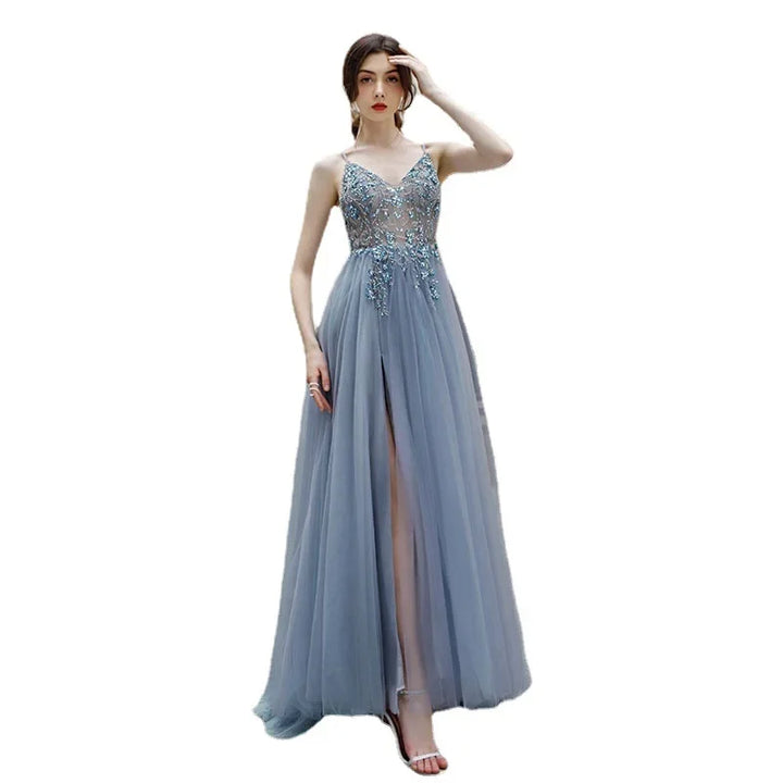 VESTIDO ELEGANTE DE TULE COM DECOTE EM V