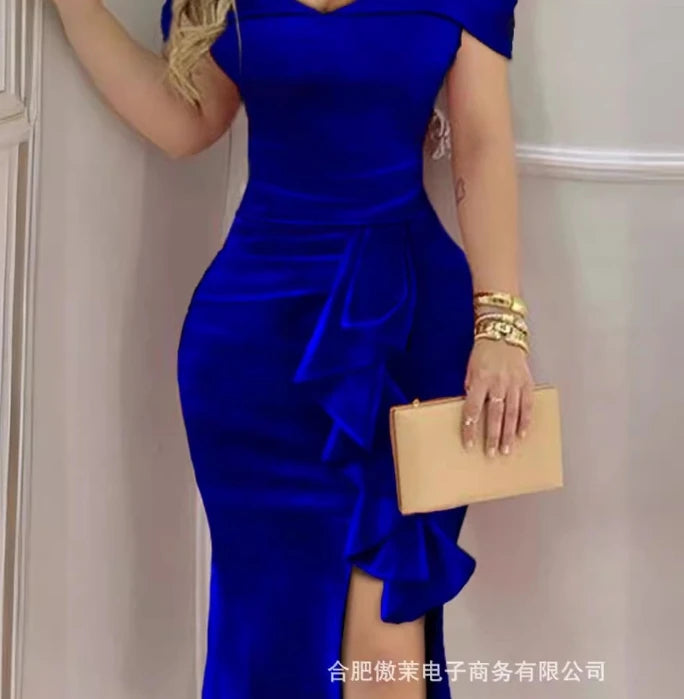 VESTIDO ELEGANTE DE OMBRO DIVIDIDO COM VELUDO