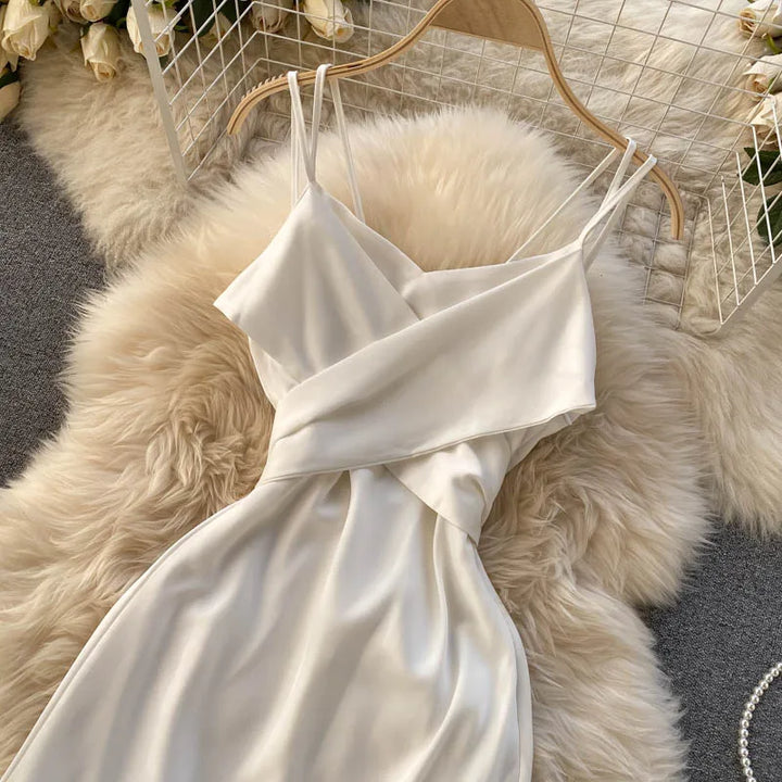 VESTIDO ELEGANTE ABERTO NAS COSTAS PLISSADO