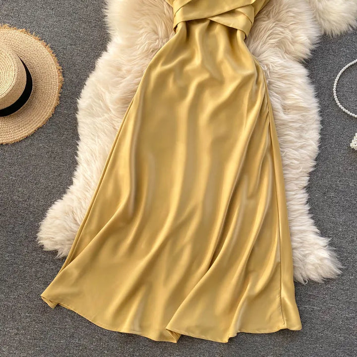 VESTIDO ELEGANTE ABERTO NAS COSTAS PLISSADO