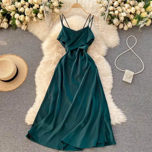 VESTIDO ELEGANTE ABERTO NAS COSTAS PLISSADO