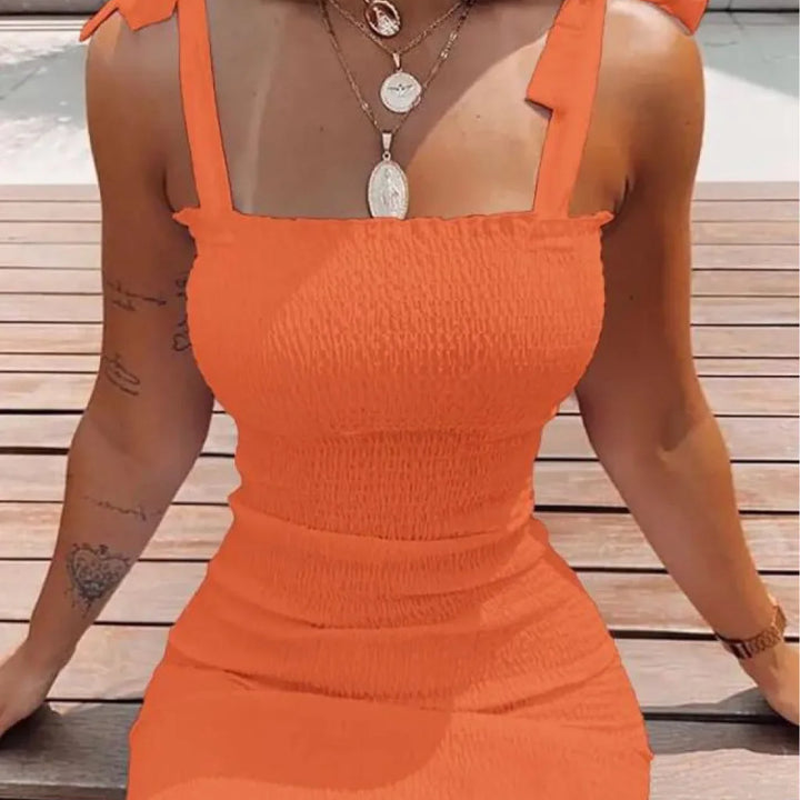 VESTIDO CURTO ESTILO SEXY