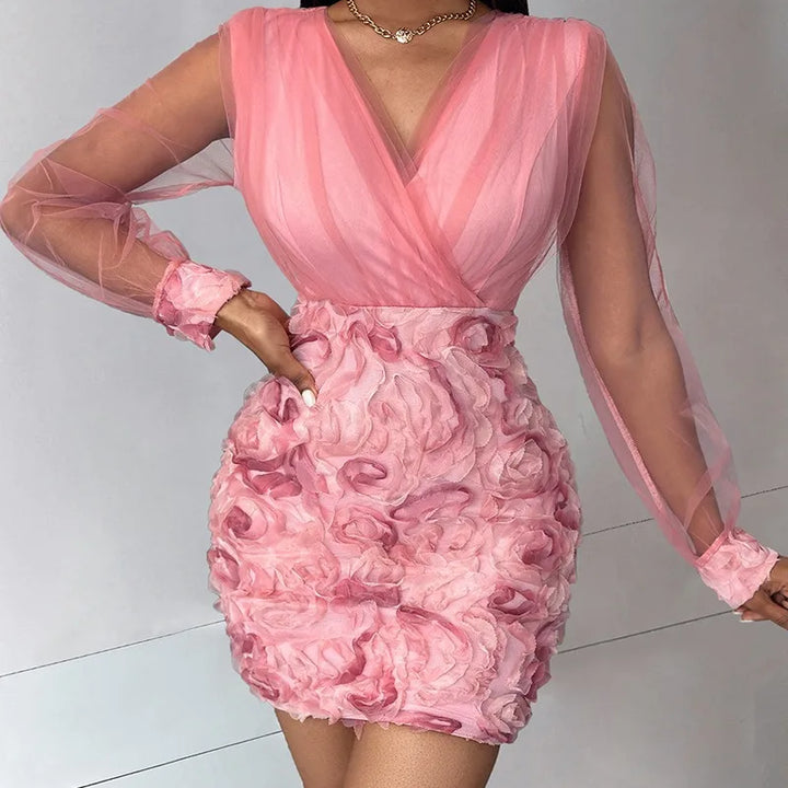 VESTIDO FLORAL DE MALHA TRANSPARENTE
