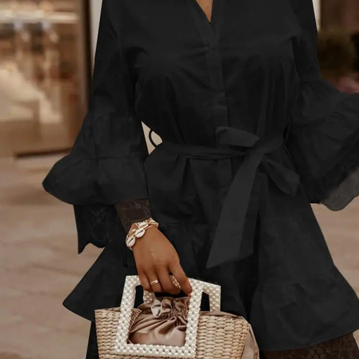 VESTIDO CURTO ELEGANTE DE RENDA COM DECOTE EM V DA CELMIA
