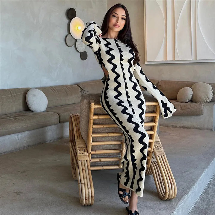 VESTIDO VINTAGE DE MALHA WAVE PRINT COM MANGA LONGA