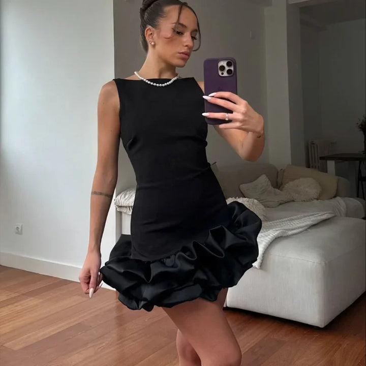 VESTIDO MINI ELEGANTE COM BABADOS