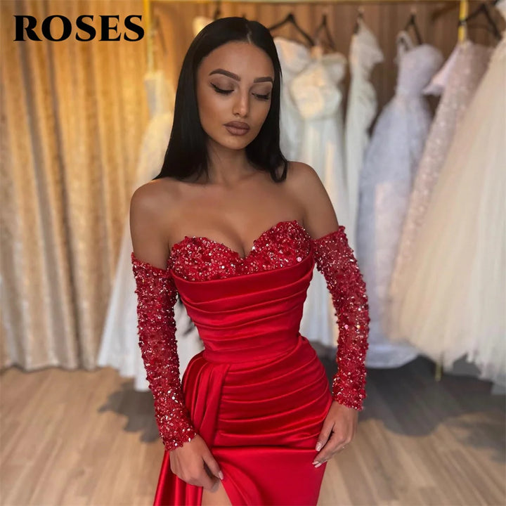 VESTIDO LONGO DE LANTEJOULAS  ODES COM OMBRO DE FORA